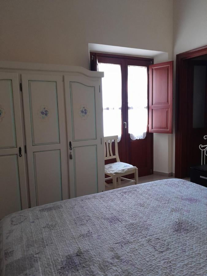 Oasi Ottocento Bed & Breakfast Quartu SantʼElena Exterior foto
