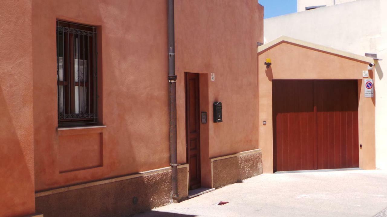Oasi Ottocento Bed & Breakfast Quartu SantʼElena Exterior foto