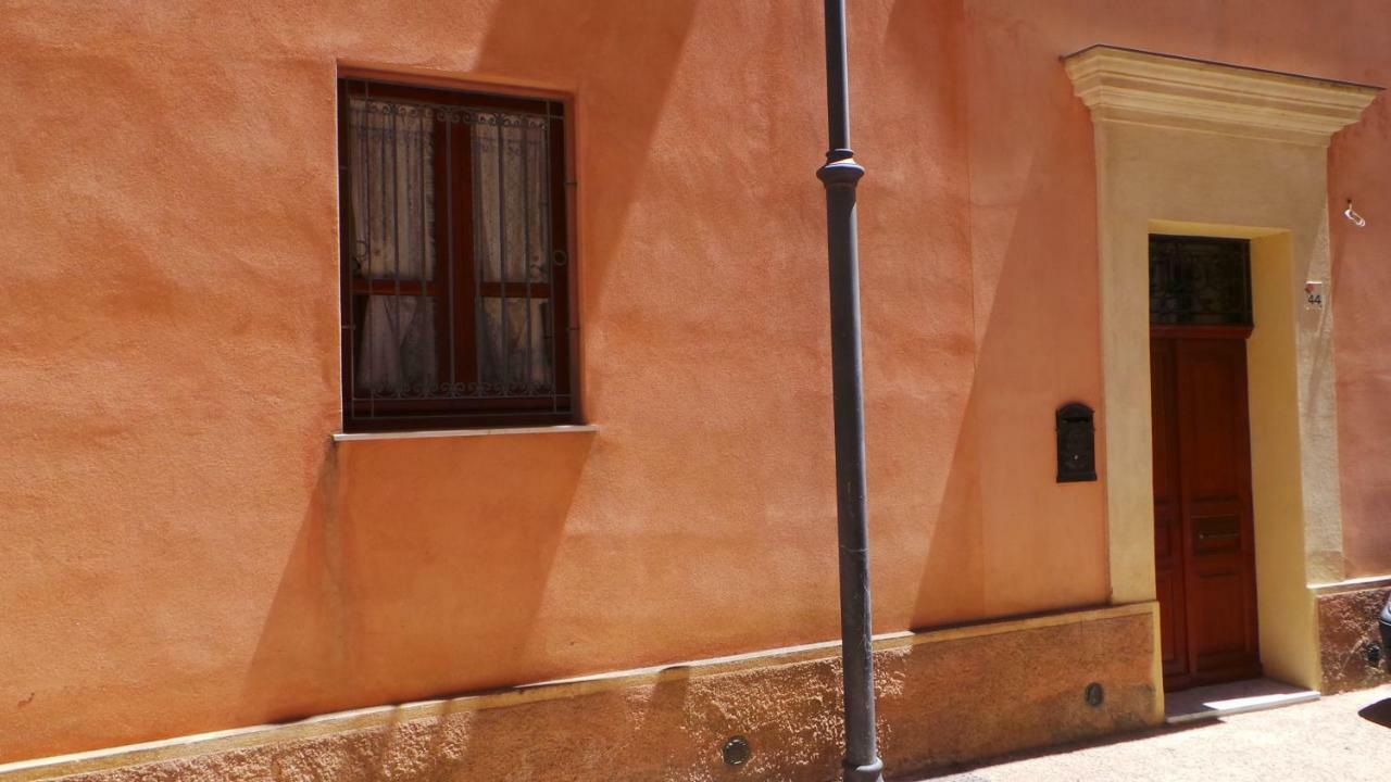Oasi Ottocento Bed & Breakfast Quartu SantʼElena Exterior foto